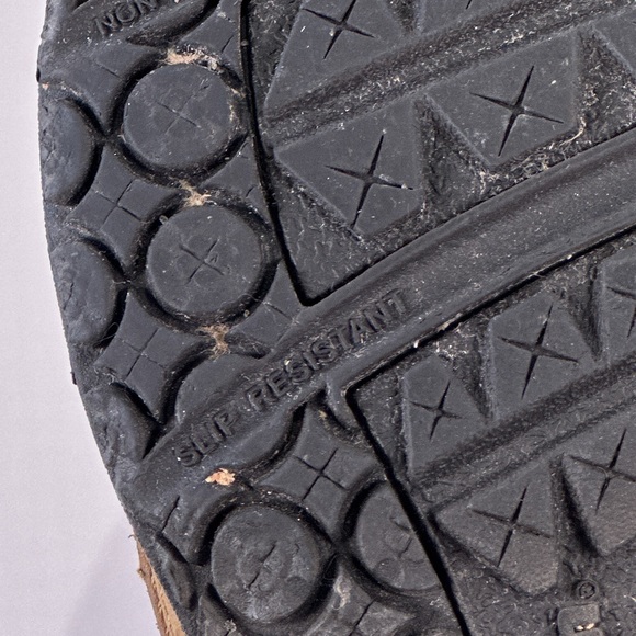 Dunham Men’s 10B Narrow Cloud Waterproof Hiking Shoes - Picture 13 of 15